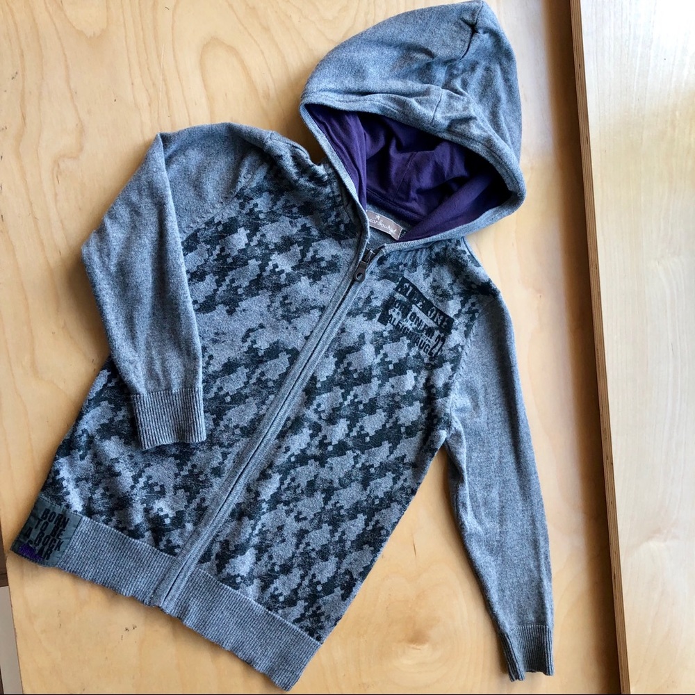 Cool, lightweight Jean Bourget hoodie 6A 114